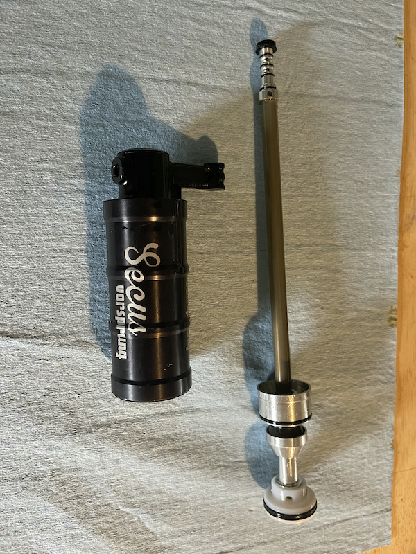 2020 Vorsprung Secus A1 with Fox 36 170mm Airspring For Sale