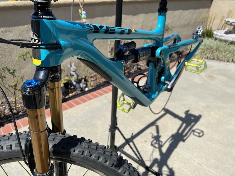 2019 Yeti SB150 Turq Medium For Sale