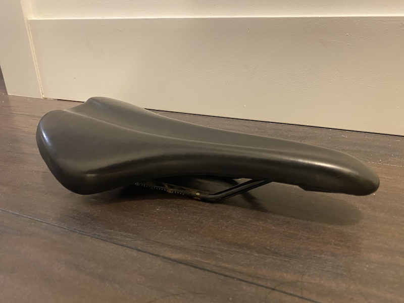 arvada saddle