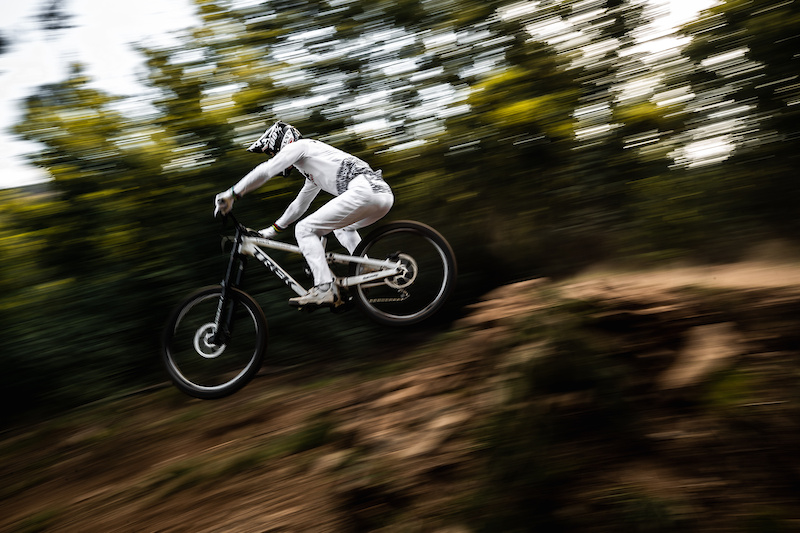 trek factory racing downhill