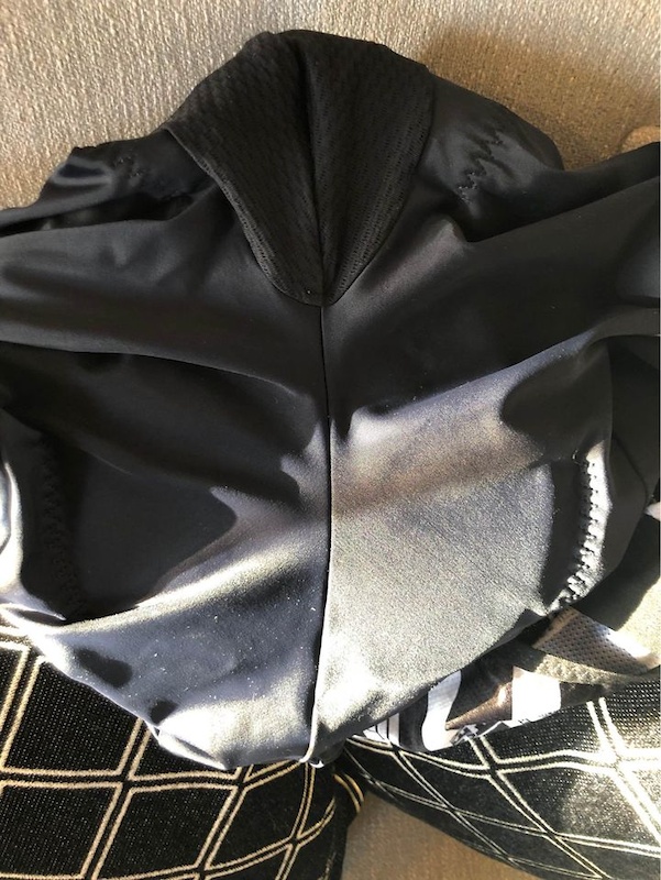 2021 Assos T.Cento S7 bibs, size xs For Sale