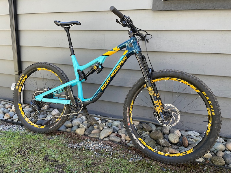 Rocky mountain best sale altitude c70 2019