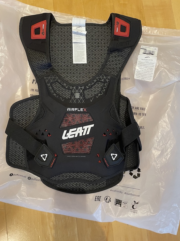 2021 Leatt Airflex chest protector L/XL For Sale