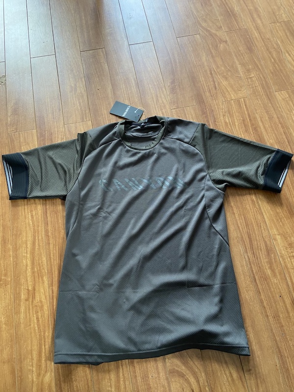 2022 Canyon Signature Pro MTB Jersey (Men's M) For Sale