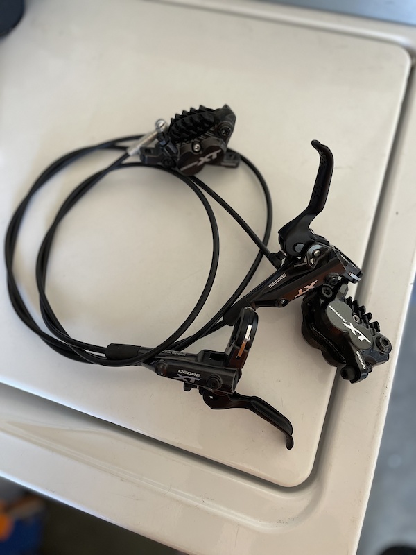 shimano xt brakes 2 piston