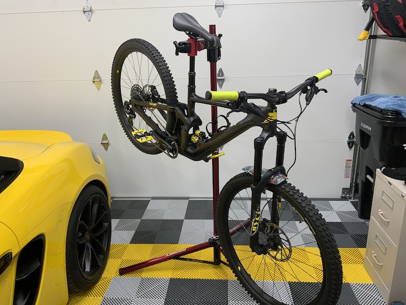 2021 specialized enduro comp