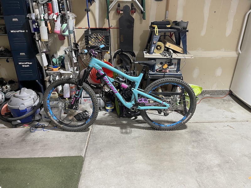 2013 santa cruz nomad blue book