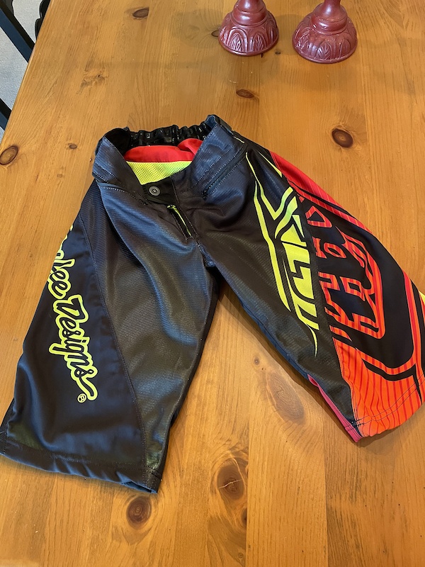 Short de vélo Troy Lee Designs achat en ligne | Pas