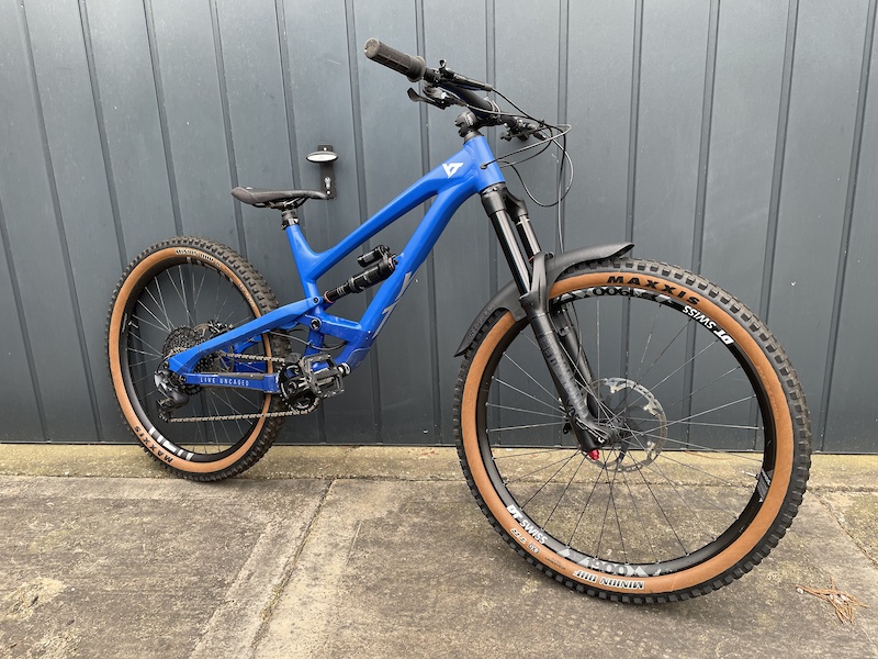 yt capra 27.5