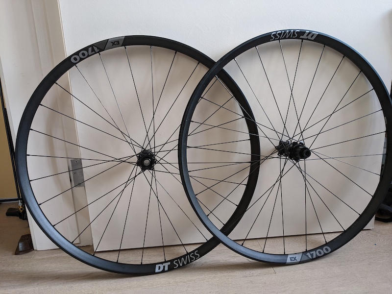 dt swiss enduro wheelset