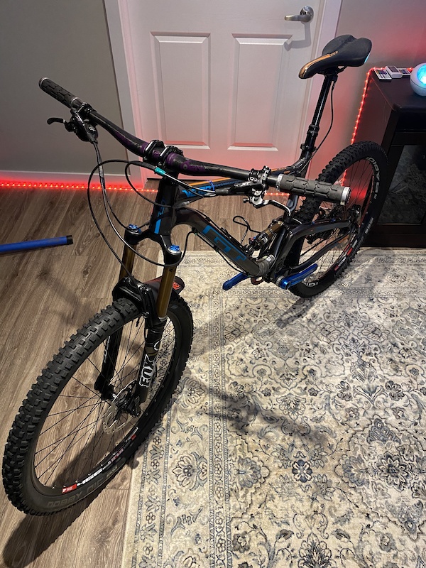 gt verb comp mountain bike