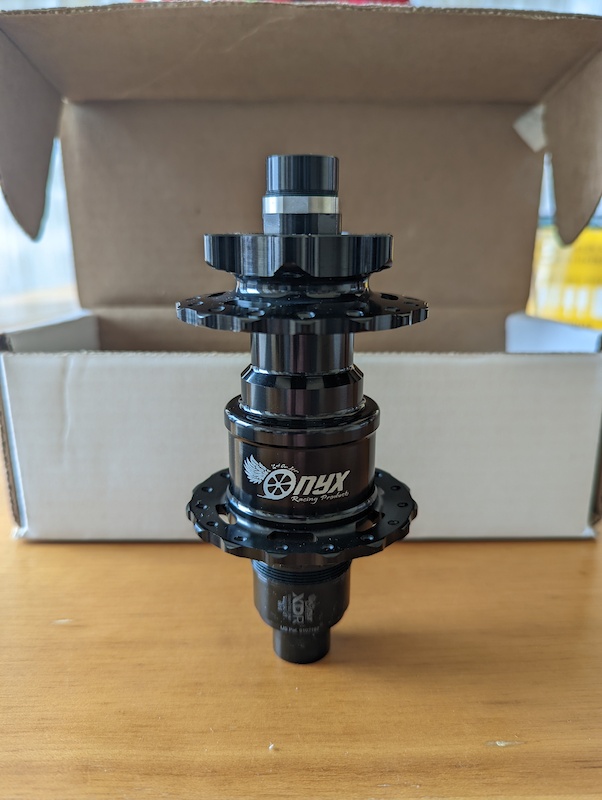 2022 NIB Onyx Vesper Rear Hub XDR 32 Hole For Sale