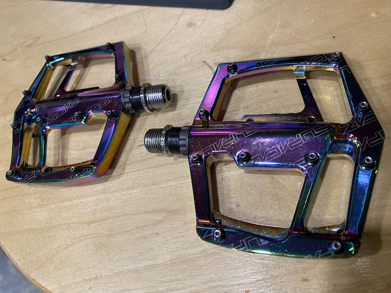 Mountain Bike Pedals Supacaz EPedals - CNC Alloy Bike Pedals In