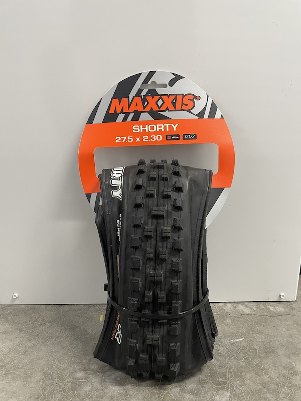 maxxis shorty 26 2.4