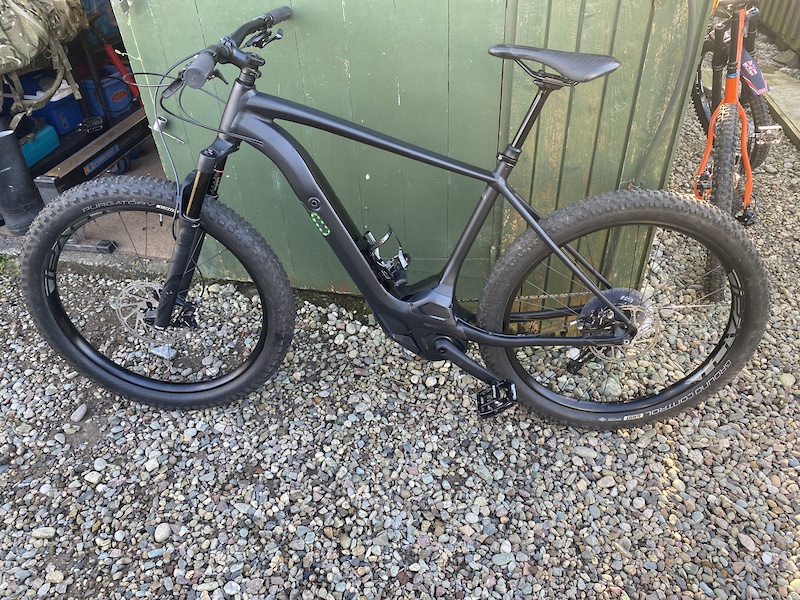 specialized turbo levo fat bike