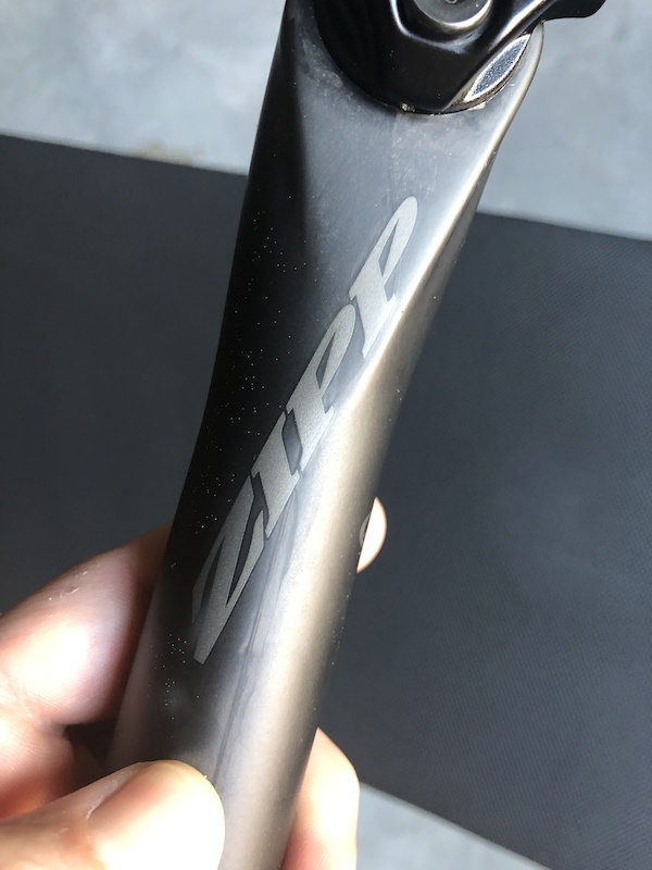 thumbnail interactive-video image 1 of Zipp SL Speed Carbon Seatpost | Jenson USA 1 of 12