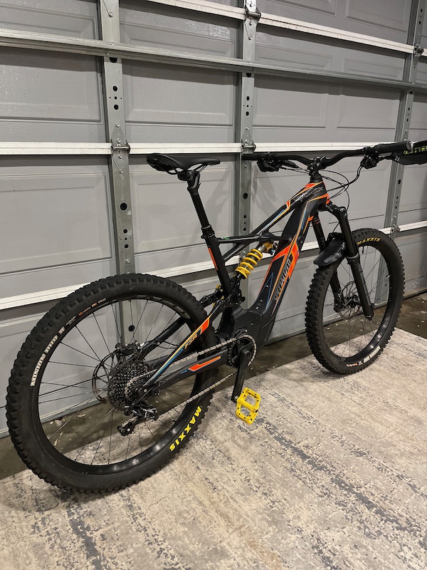 2019 Specialized Turbo Kenevo Levo TLD 