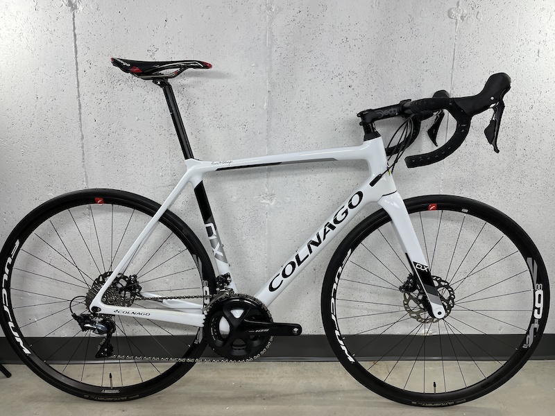 Colnago CLX Disc Carbon Bike 105 R7000 52s (55cm) For Sale