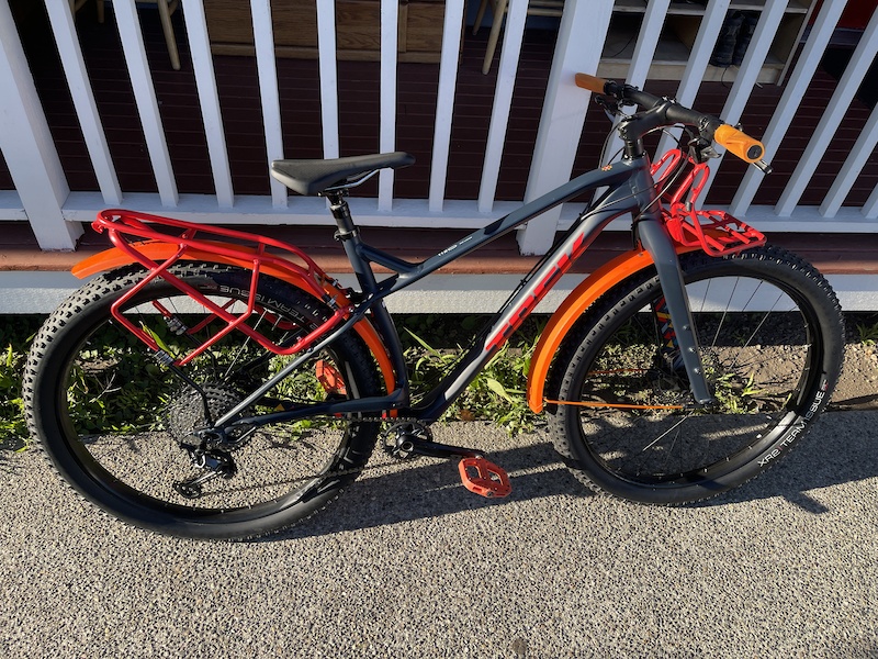 2021 trek 1120