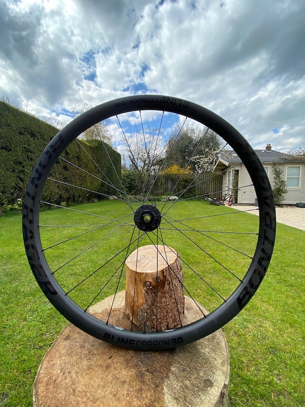 bontrager line carbon 30 wheels