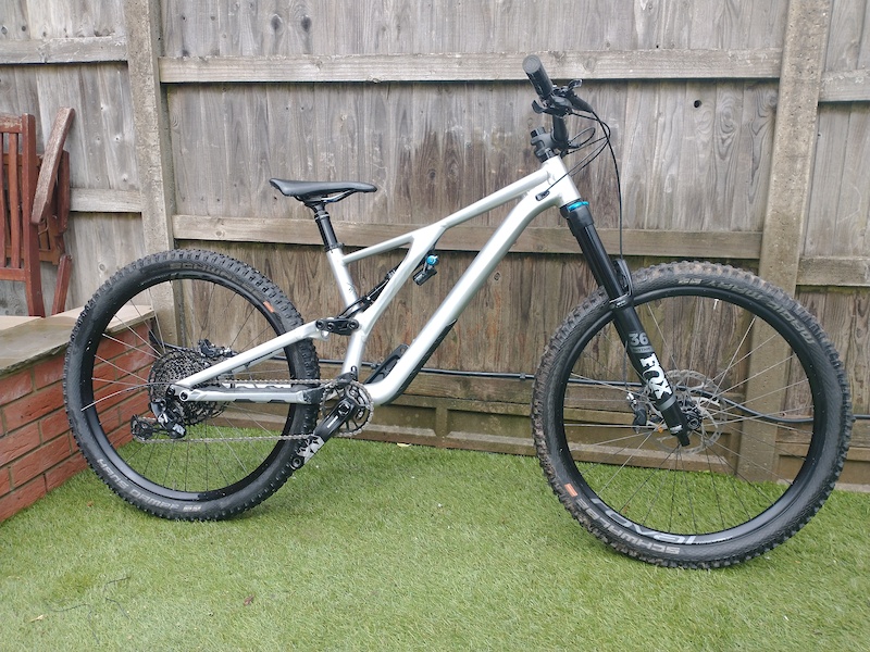 2019 specialized stumpjumper evo 27.5