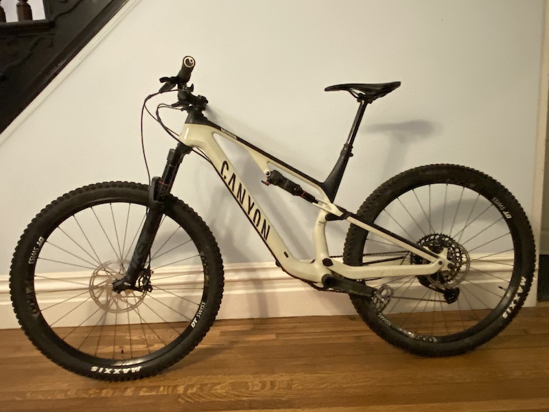 2021 Canyon Neuron CF7 LRG For Sale