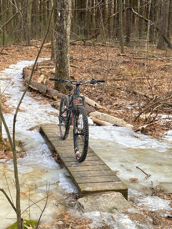 Russell mill pump store track