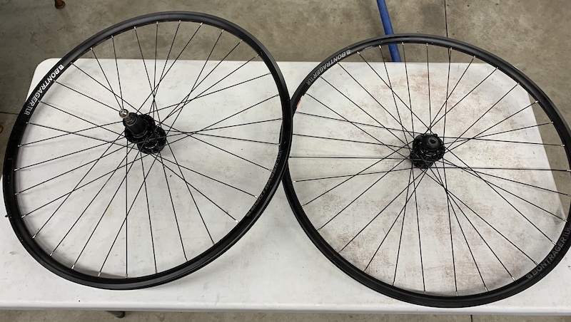 bontrager tlr wheelset