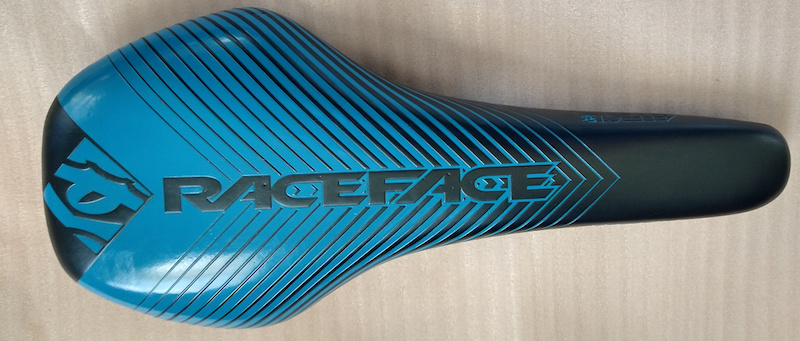 race face aeffect saddle review