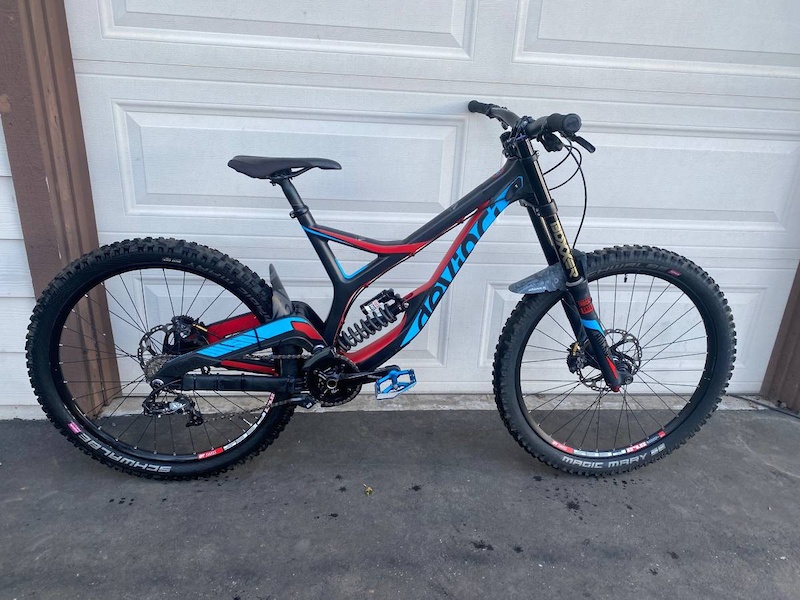 2018 Devinci Wilson carbon 27.5 For Sale