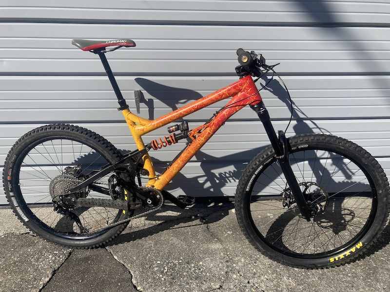 2016 V2 Banshee Rune with DHX2 coil For Sale