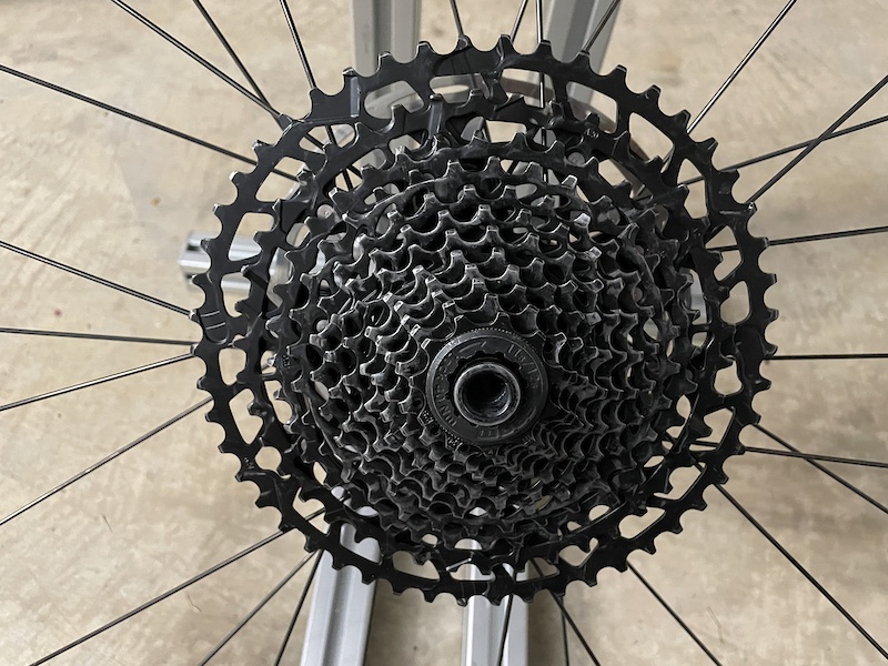 10 52 Vs 11 50 Cassette