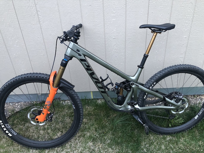 2022-pivot-firebird-xt-xtr-m-for-sale