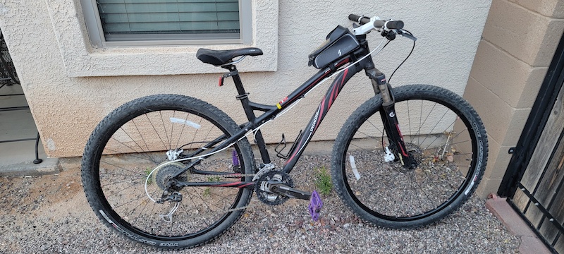 2010 Specialized Myka Elite medium frame 29er For Sale