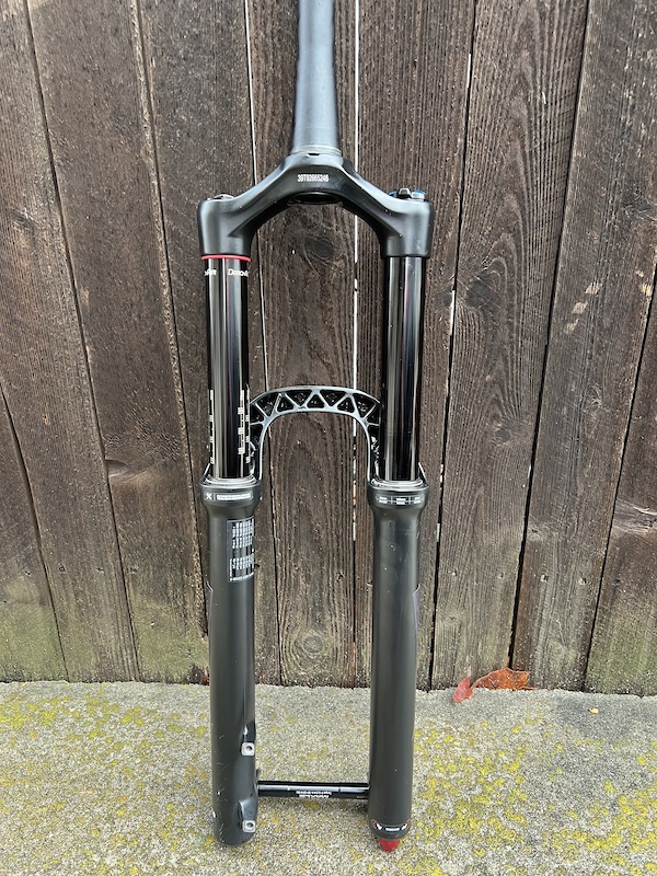 2020 Rockshox YARI 27.5