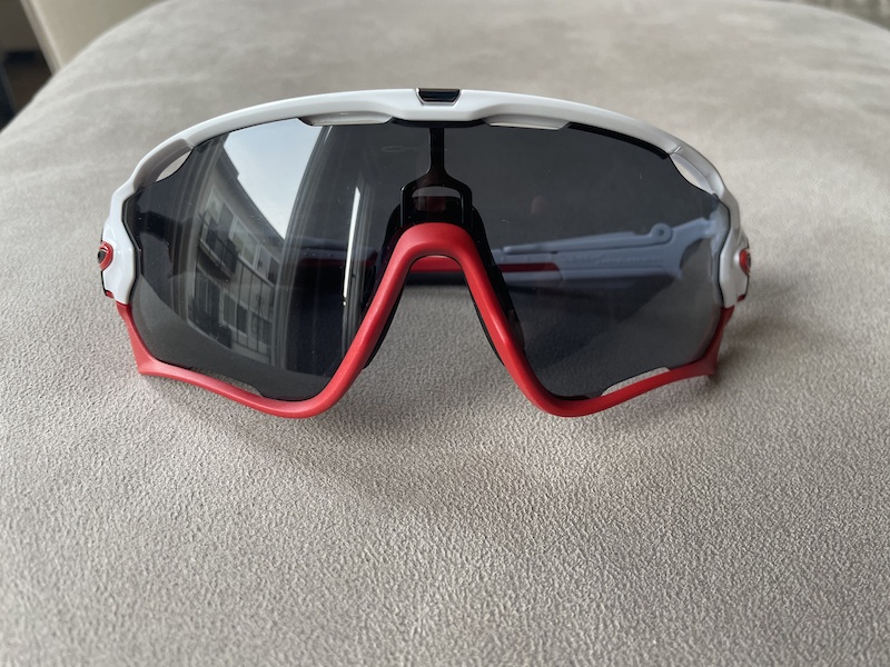 2021 Oakley Custom Jawbreaker Sunglasses For Sale