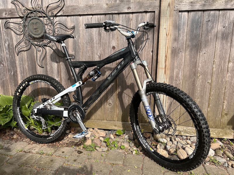 2009 Yeti ASR-7 Super Awesome Upgrades For Sale