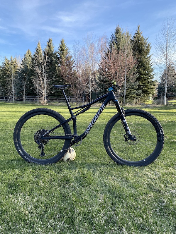 specialized 2020 epic evo