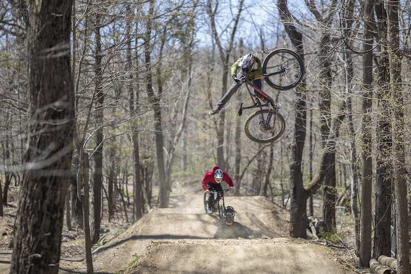 Video Opening Day Laps at Mountain Creek Bike Park Pinkbike