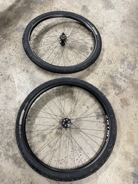wtb frequency i23 29er wheelset