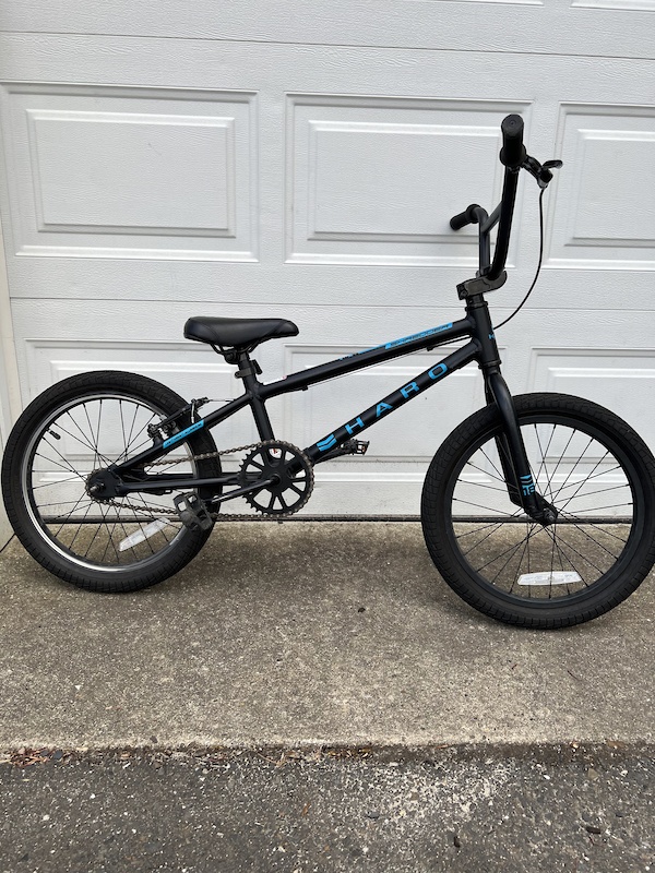 Haro shredder sales 18 bmx bike