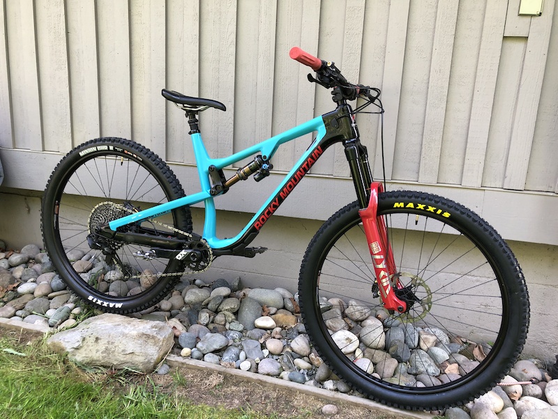 2019 rocky mountain instinct