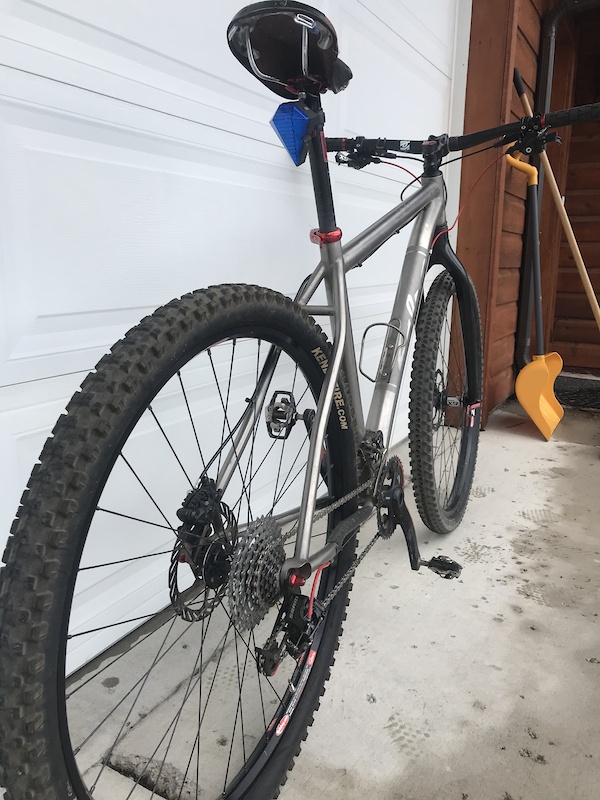 2016 salsa el mariachi