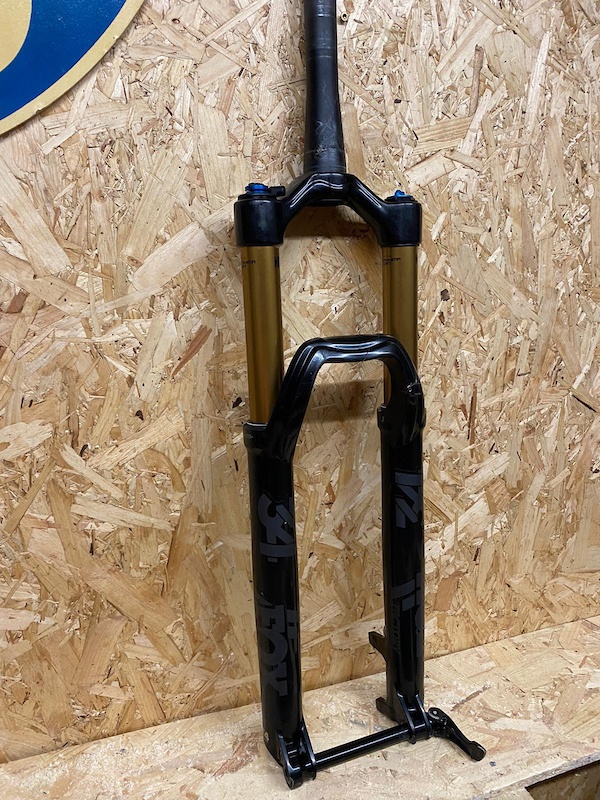 service fox float 32