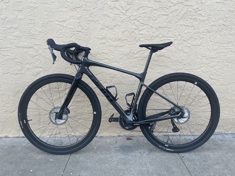 2021 Giant Revolt Advanced 0 For Sale