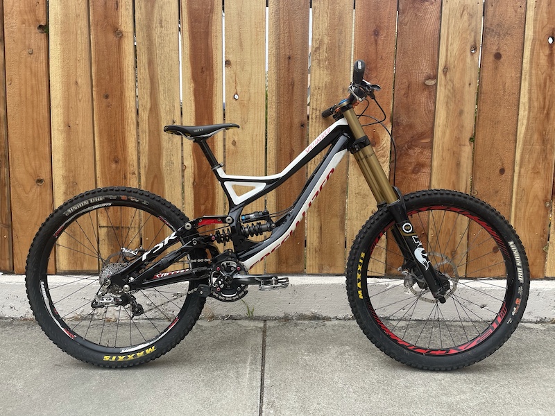 2013 specialized demo 8 specs