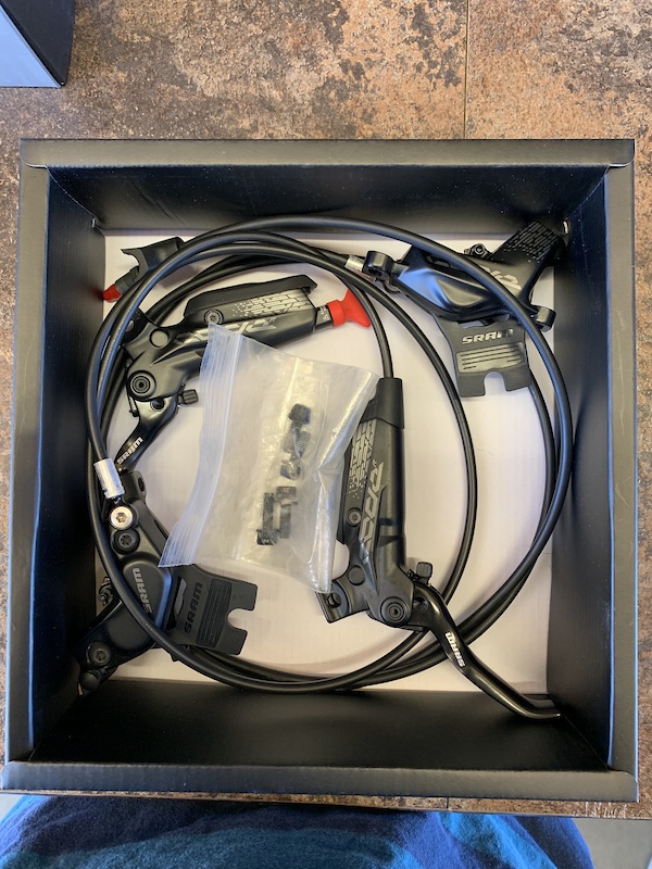 sram code r piston