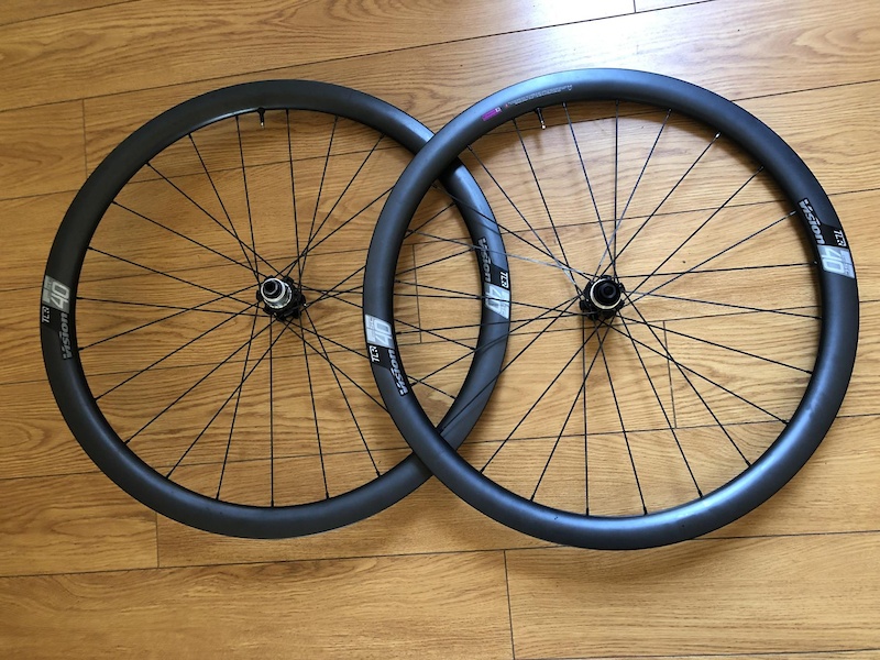 vision sc 40 db carbon wheelset
