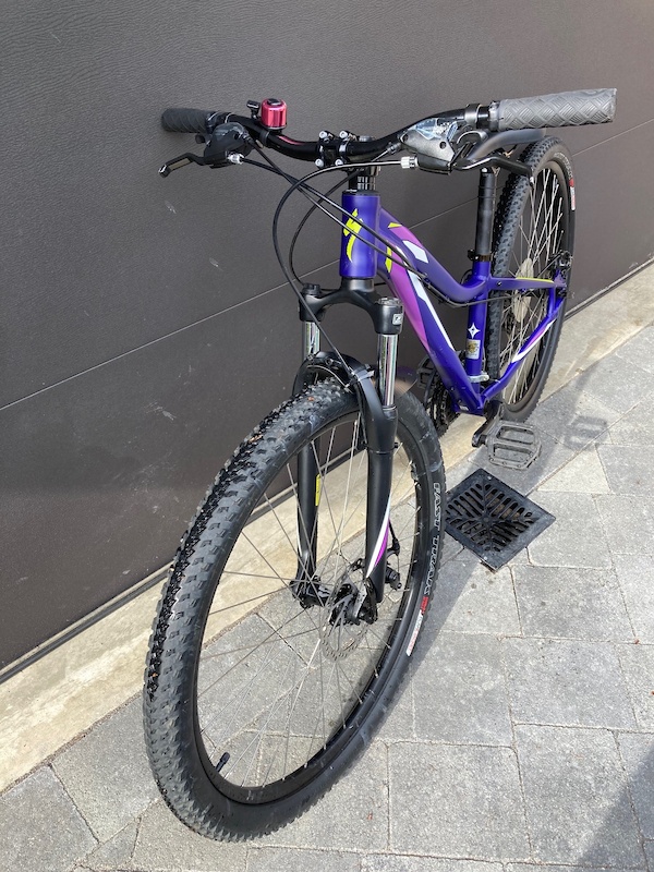 specialized myka xs 13