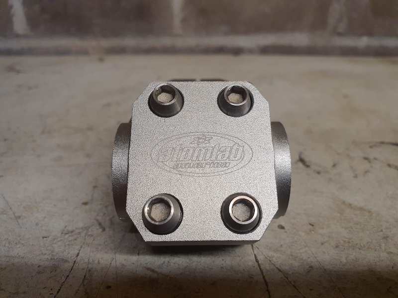 Atomlab Aircorp stem dj dirt jump 65mm reach 25.4 For Sale